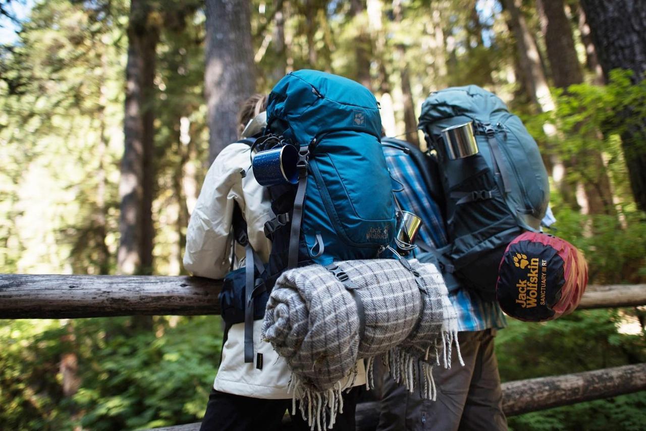 Diese Einfache Unterkunft- Bergheimat Ist Nur Fuer Backpacker- Rucksacktouristen Und Radfahrer - Huettenfeeling Im Backpackerhoues- Ganz Einfach - Ganz Unkompliziert - Ganz Relaxd Villa Linthal Exterior foto
